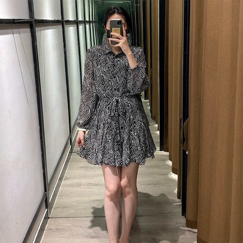 Polished Dress with an Effortless Classic Look