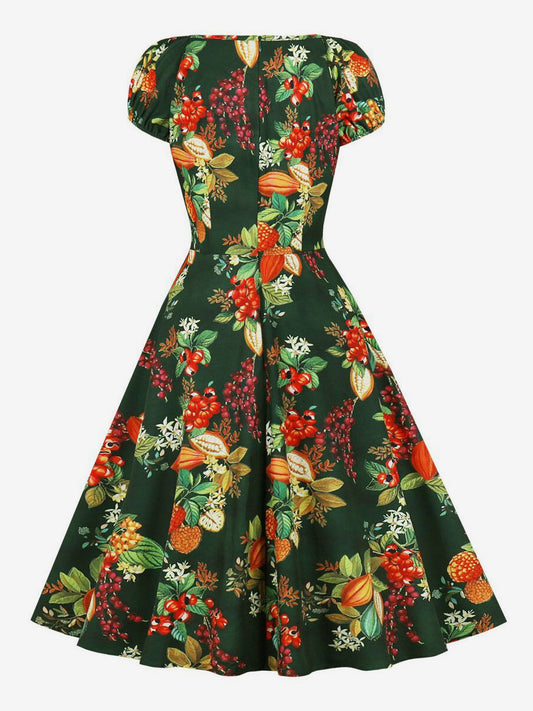 Classic Vintage Dress with a Flattering Fit
