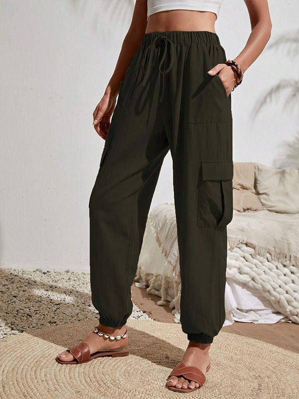 Well Tailored Pants with a Graceful Silhouette