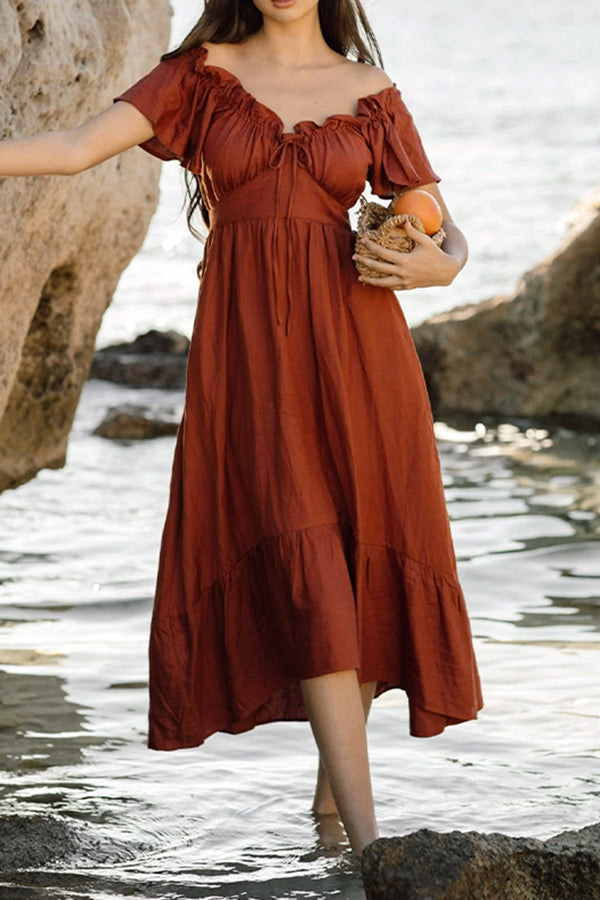 Beautifully Finished Dress in a Timeless Design