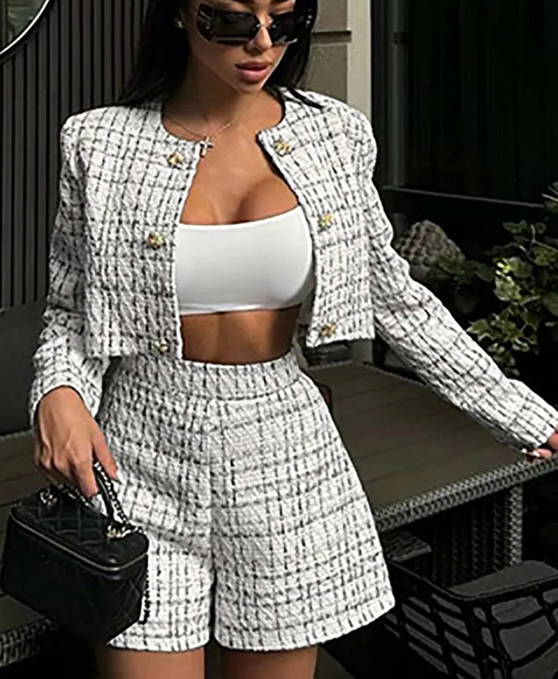 Sophisticated Shirt with a Clean Classic Look