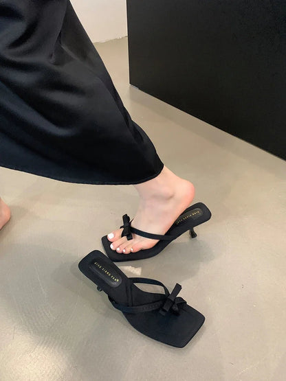 Elegant Orthopedic Pumps for Every Step