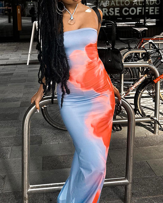 Gracefully Styled Dress for Any Occasion