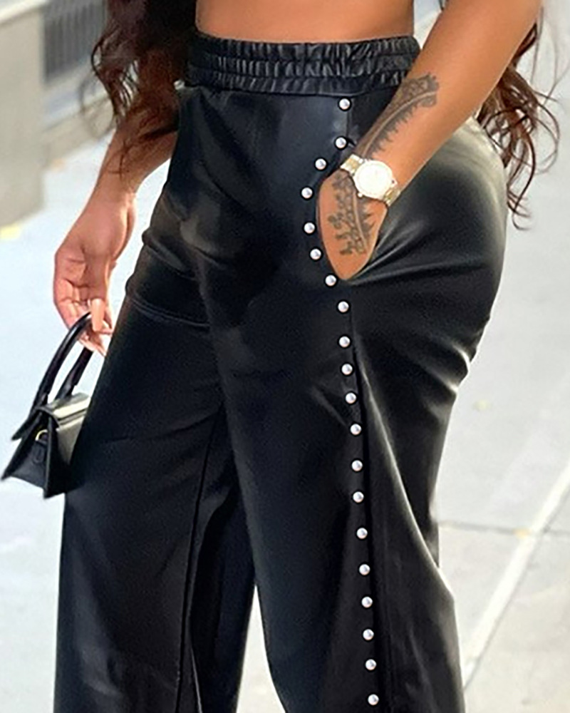 Classic Vintage Pants with a Flattering Fit