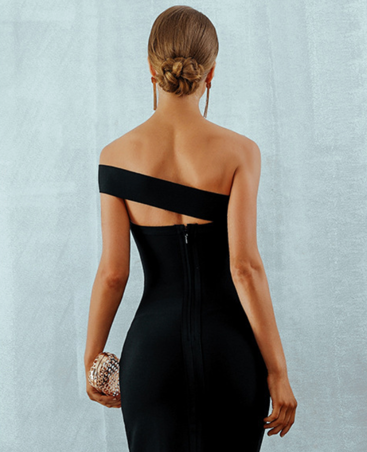 Classic Vintage & Enduringly Stylish Dress