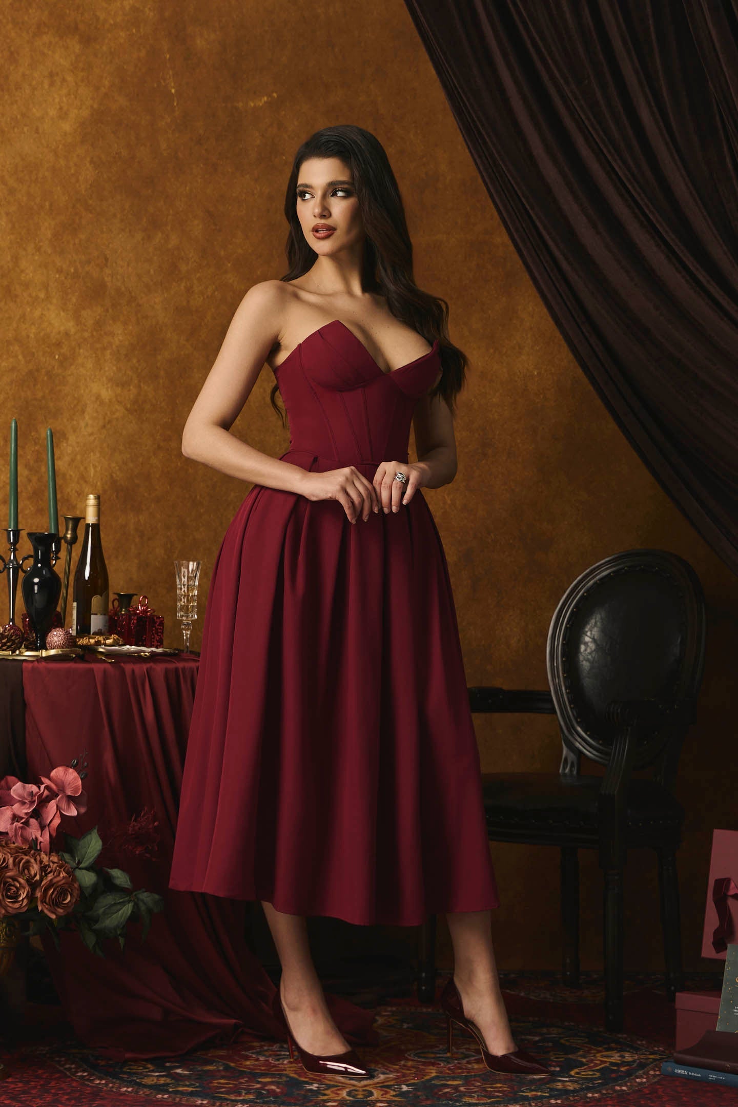 Gracefully Styled Dress for Any Occasion