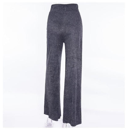 Gracefully Styled Garment for Any Occasion