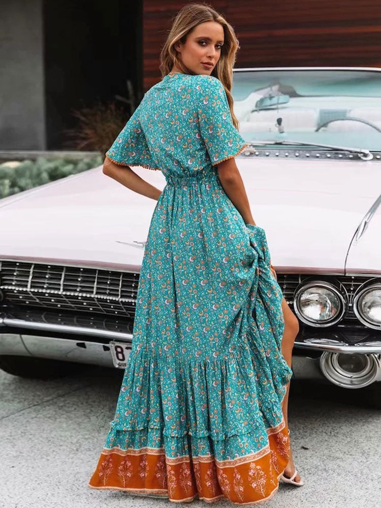 Polished Dress with an Effortless Classic Look