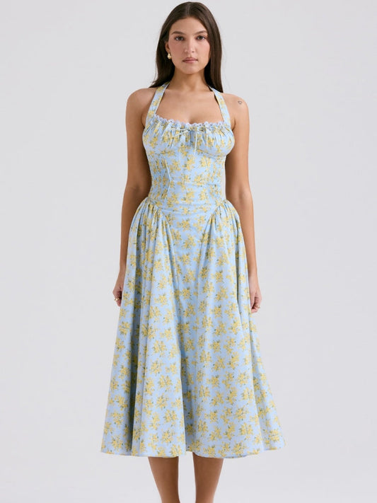 Classic Vintage & Enduringly Stylish Dress