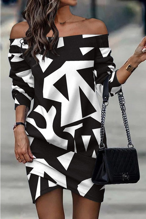 Classic Vintage & Enduringly Stylish Dress