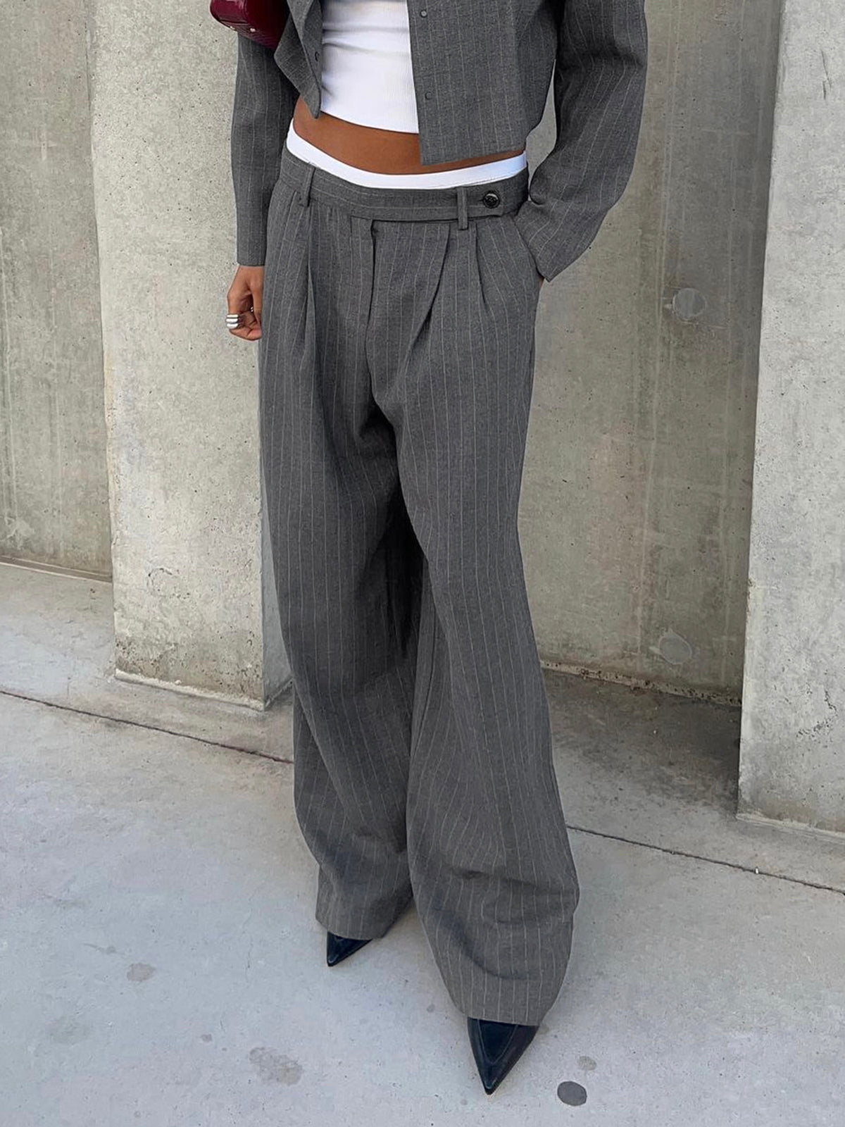 Polished Pants with an Effortless Classic Look