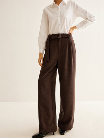 Classic Vintage Pants with a Flattering Fit