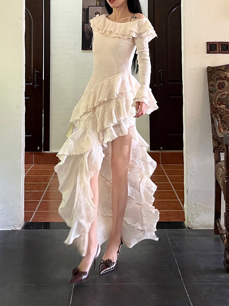 Gracefully Styled Dress for Any Occasion