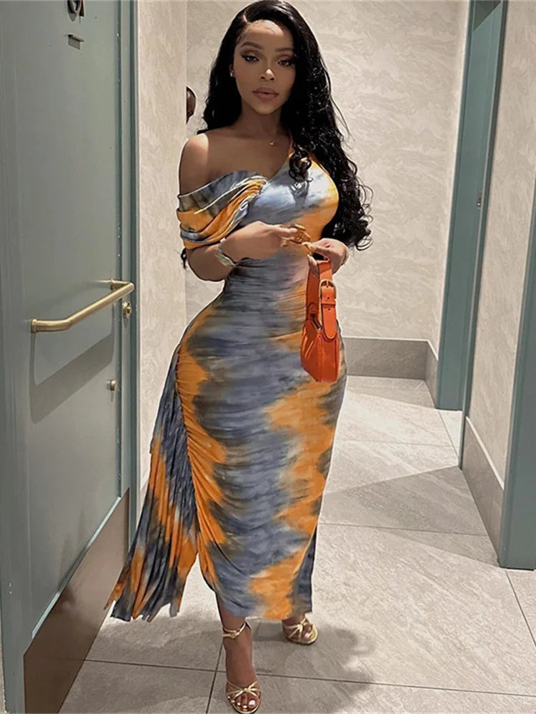 Gracefully Styled Dress for Any Occasion