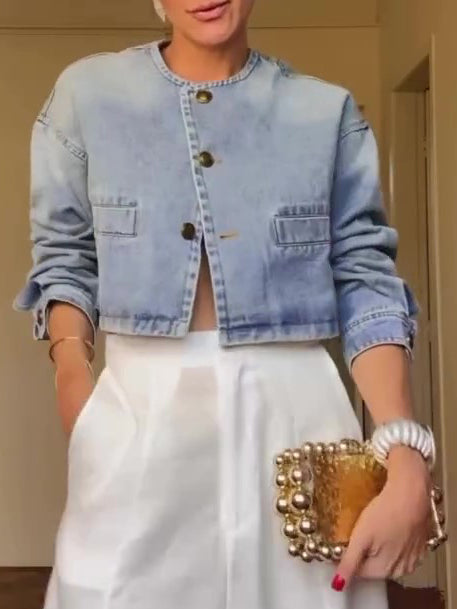Classic Vintage Jacket with a Flattering Fit