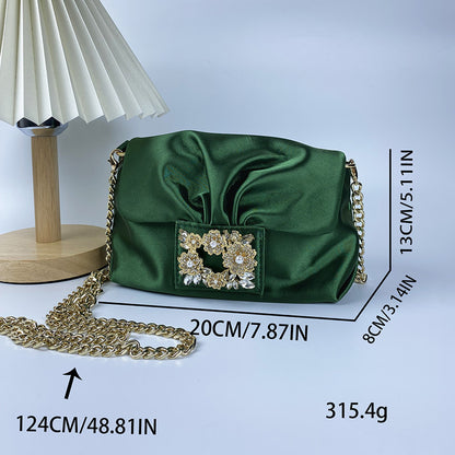 Classic Chain with Timeless Appeal