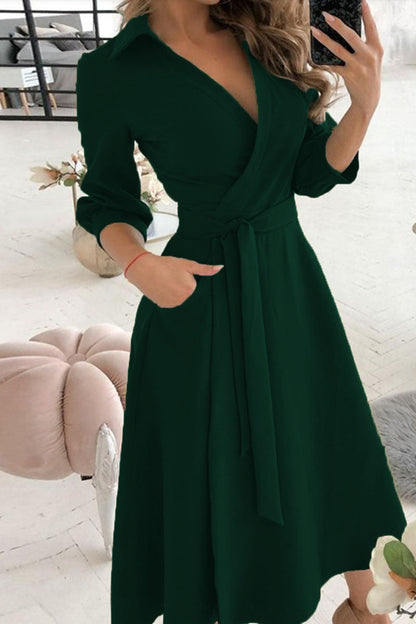Gracefully Styled Dress for Any Occasion