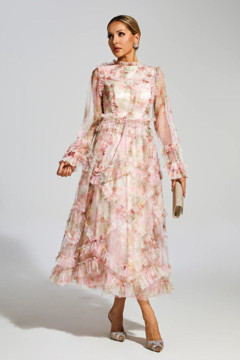 Classic Vintage Dress with a Flattering Fit