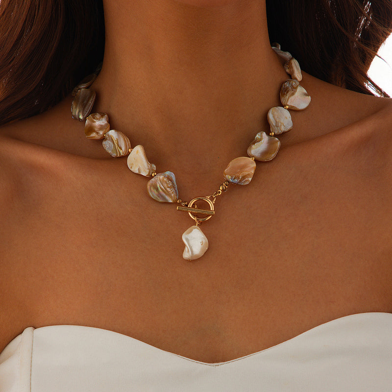 Stunning Necklace for Daily Wear