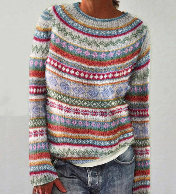 Well Tailored Sweater with a Graceful Silhouette