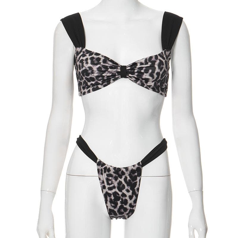 Well Tailored Garment with a Graceful Silhouette