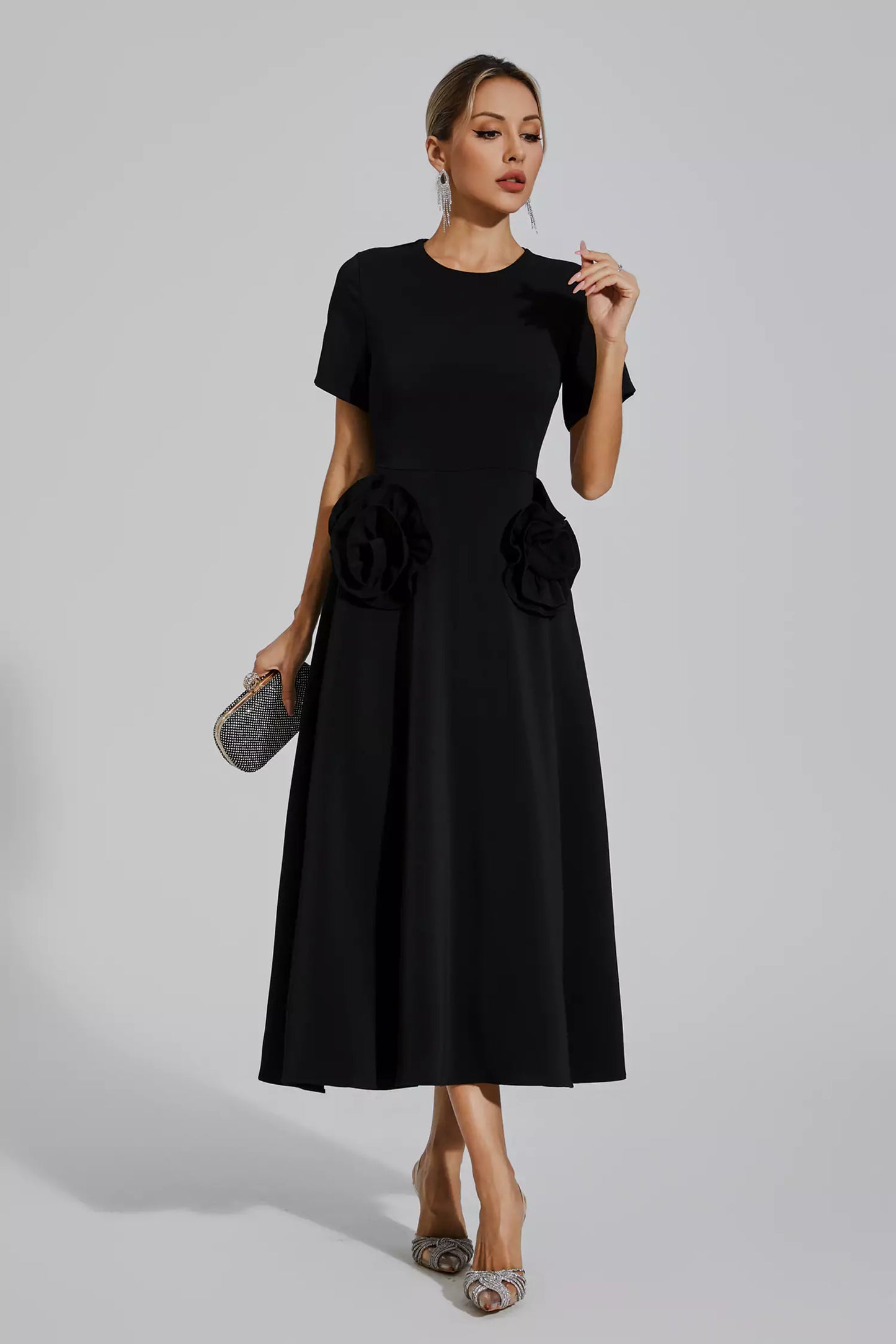 Polished Dress with an Effortless Classic Look