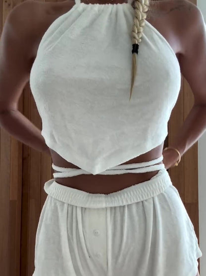 Polished Top with an Effortless Classic Look