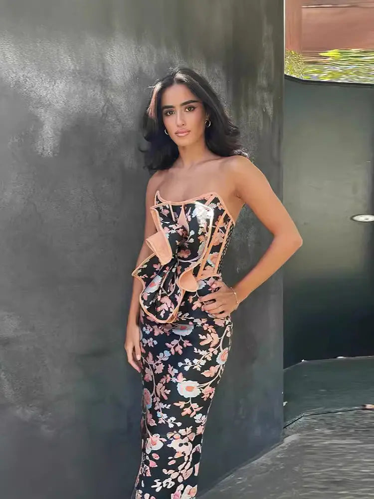 A Vintage Style Dress with Delicate Timeless Details