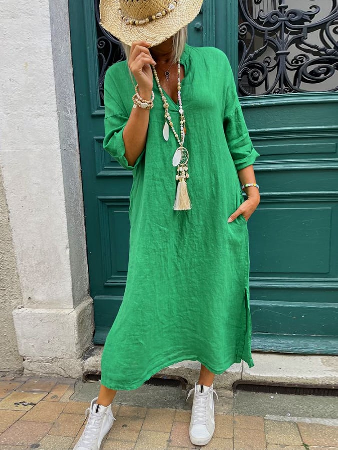 A Vintage Style Dress with Delicate Timeless Details