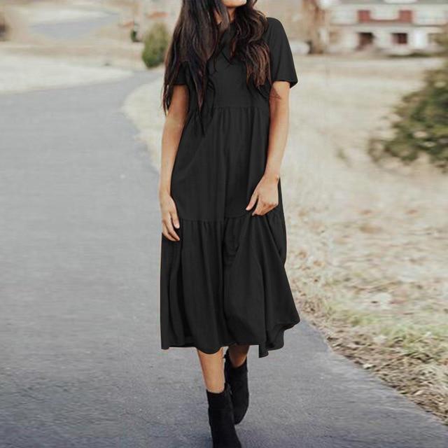 Beautifully Finished Dress in a Timeless Design