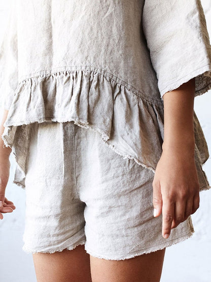 Gracefully Styled Garment for Any Occasion
