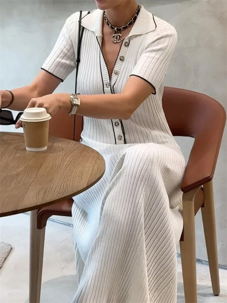 Polished Dress with an Effortless Classic Look