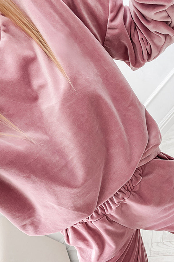 Polished Pullover with an Effortless Classic Look