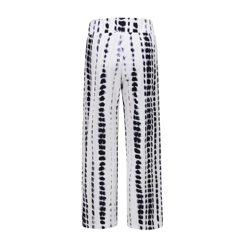Elegantly Styled Pants for Everyday Wear