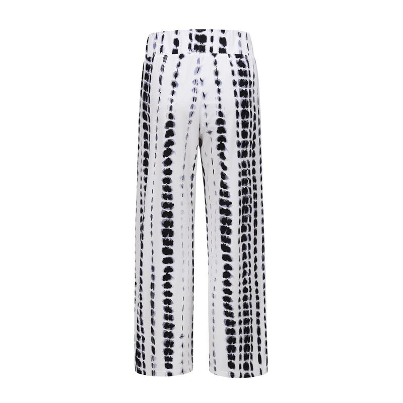 Elegantly Styled Pants for Everyday Wear