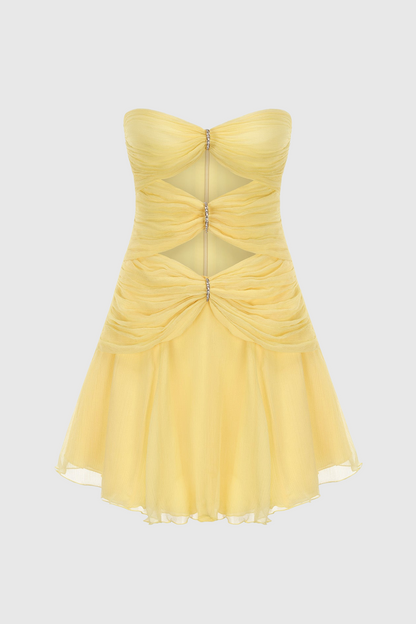 Gracefully Styled Dress for Any Occasion
