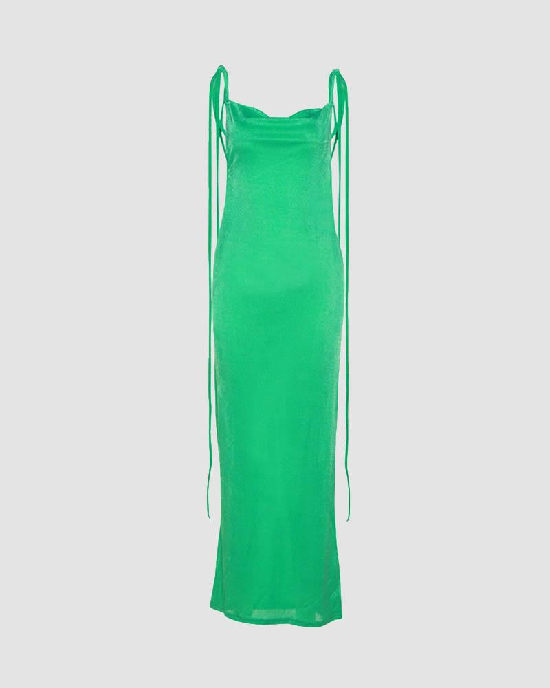 Effortlessly Elegant Dress with a Timeless Design