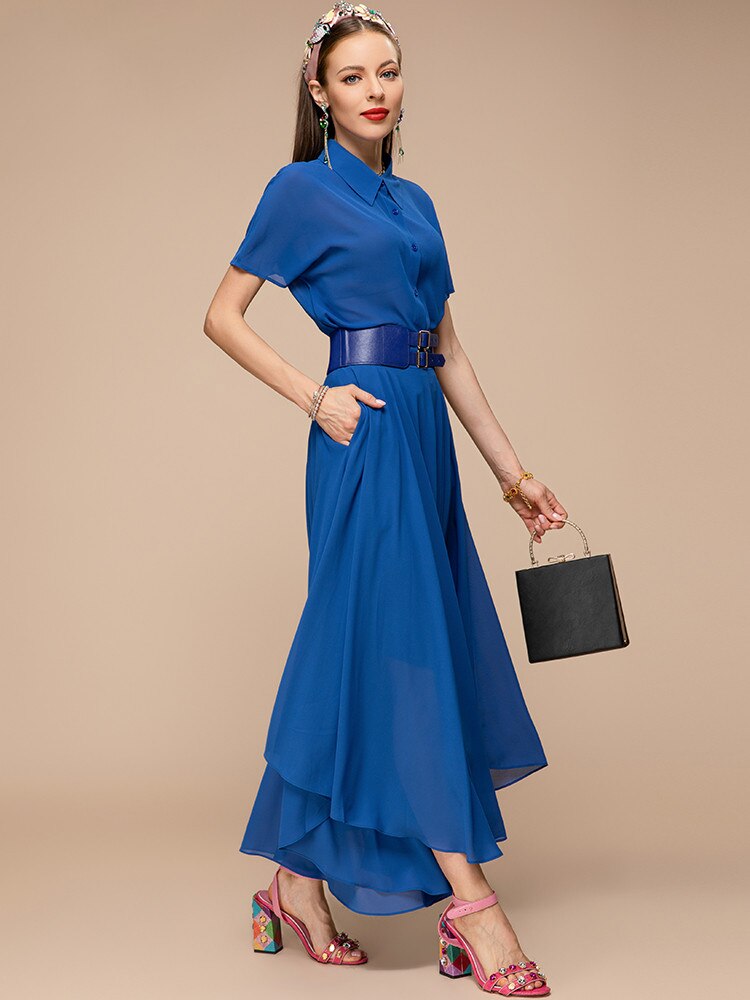 Well Tailored Dress with a Graceful Silhouette