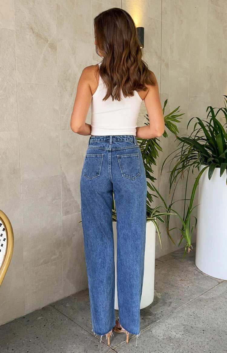 Polished Garment with an Effortless Classic Look