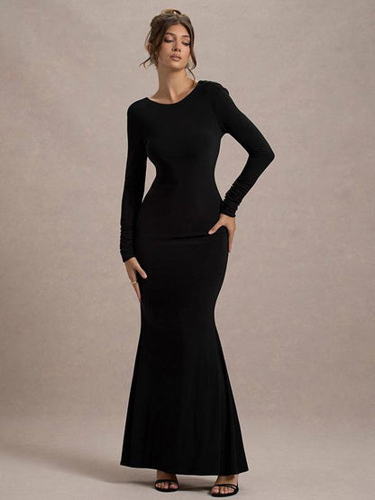 Sophisticated Dress with a Clean Classic Look