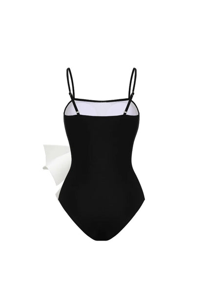 Beautifully Finished Garment in a Timeless Design