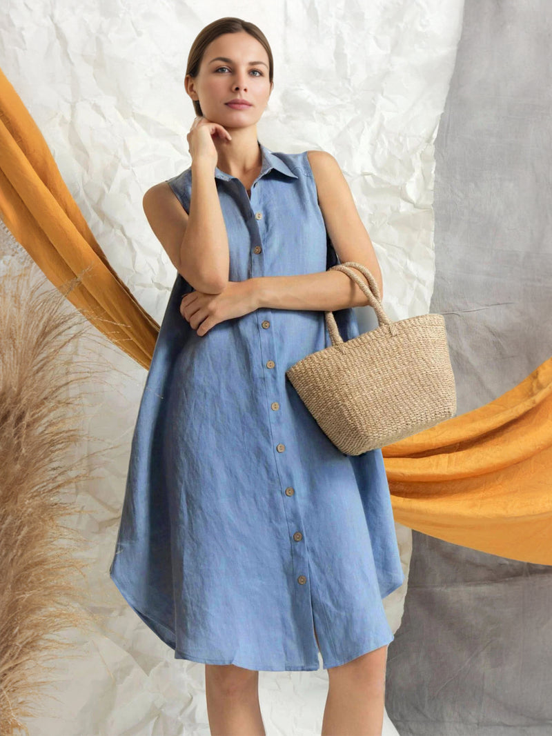 Classic Vintage Dress with a Flattering Fit