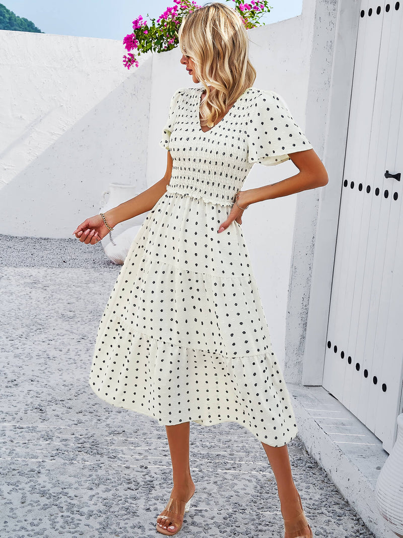 Classic Vintage Dress with a Flattering Fit