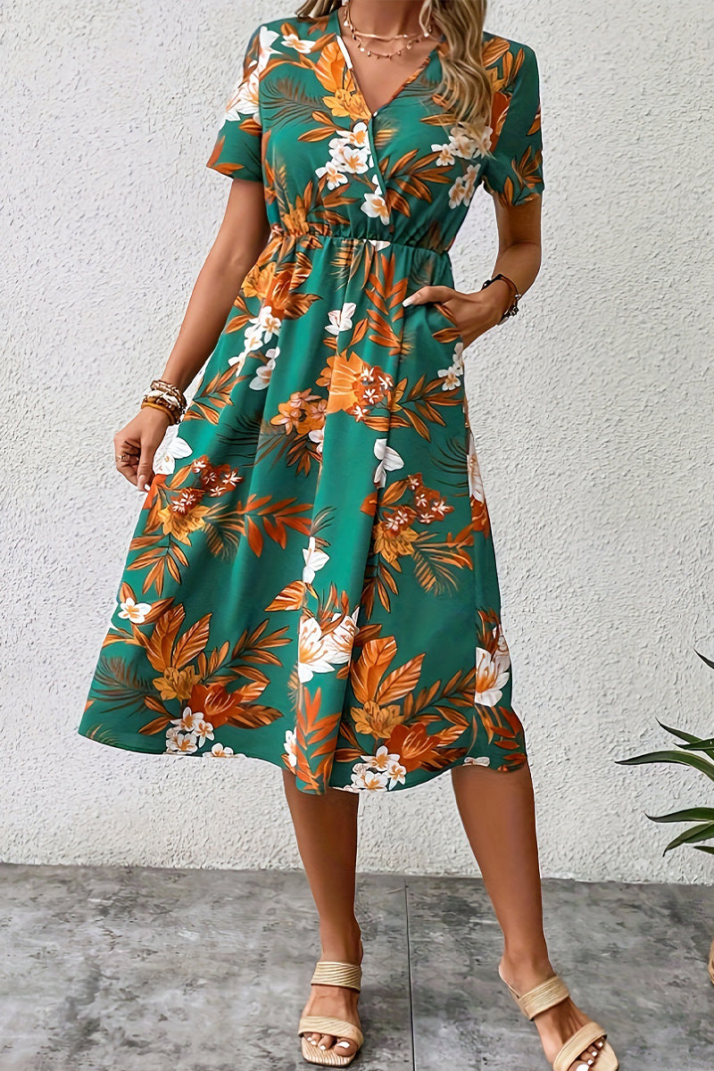 Classic Vintage Dress with a Flattering Fit