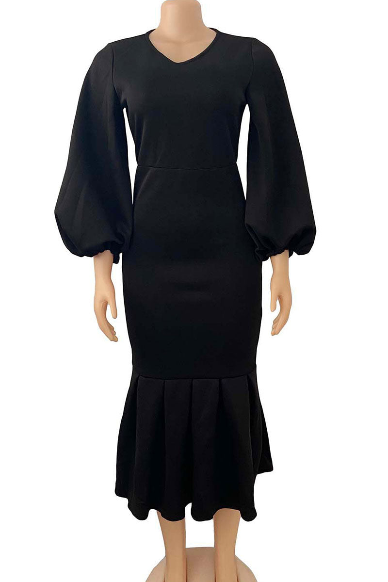 Gracefully Styled Dress for Any Occasion