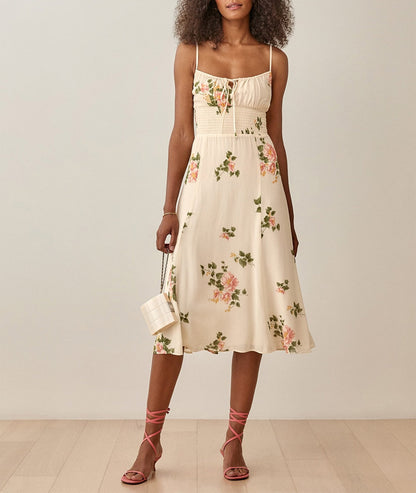 Classic Vintage & Enduringly Stylish Dress