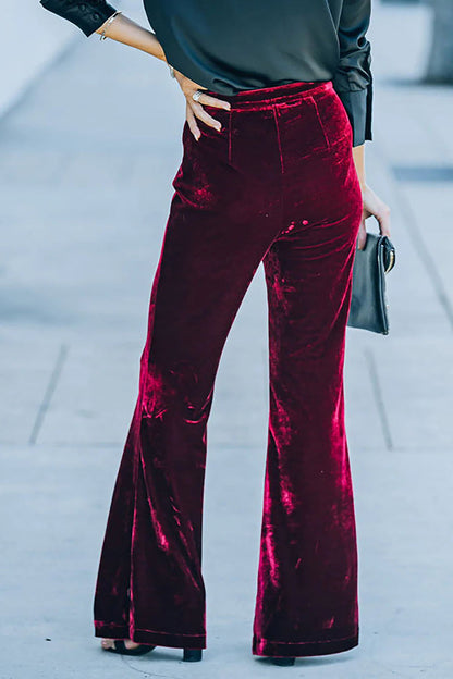 Classic Vintage Pants with a Flattering Fit