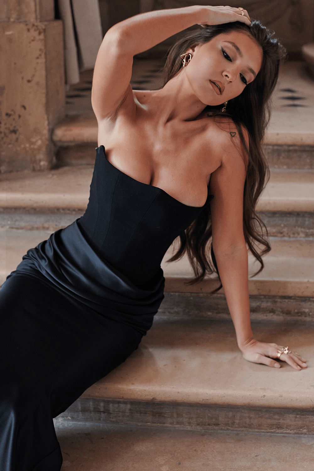 Polished Dress with an Effortless Classic Look