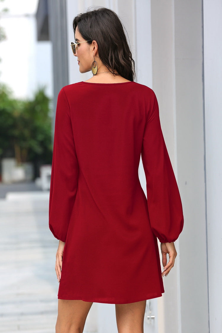 Classic Vintage Dress with a Flattering Fit