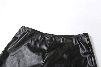 Effortlessly Elegant Garment with a Timeless Design